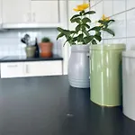 아파트 Supersentralt, Lyst Og Romslig *